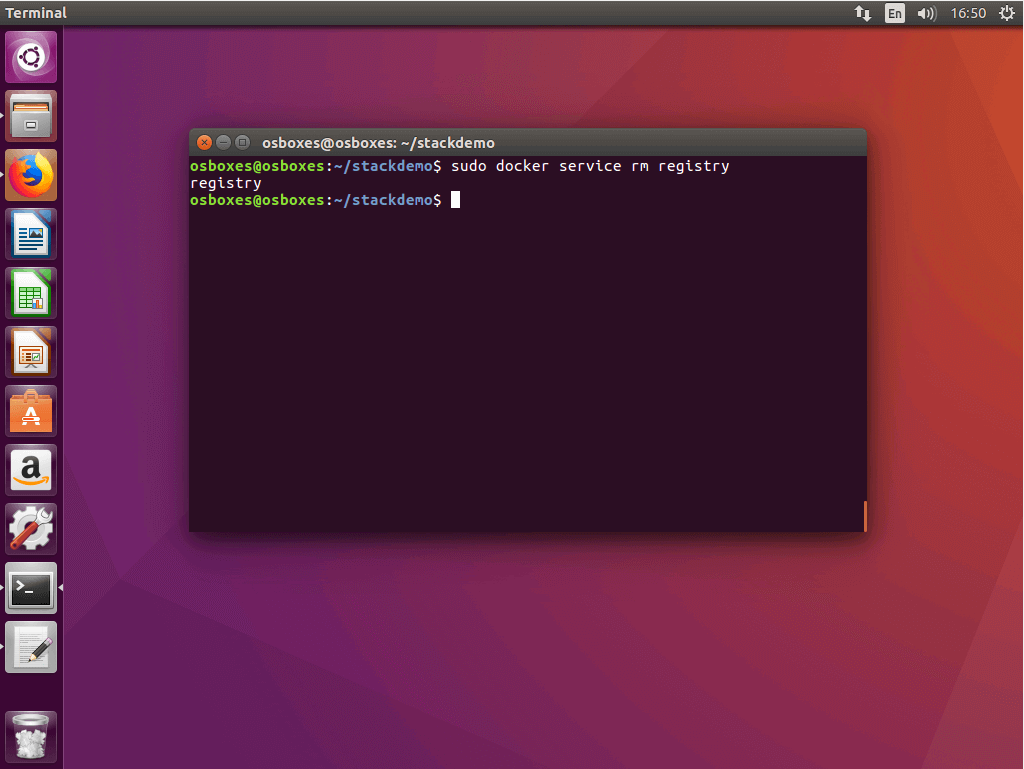 Der Befehl „docker service rm“ im Ubuntu-Terminal