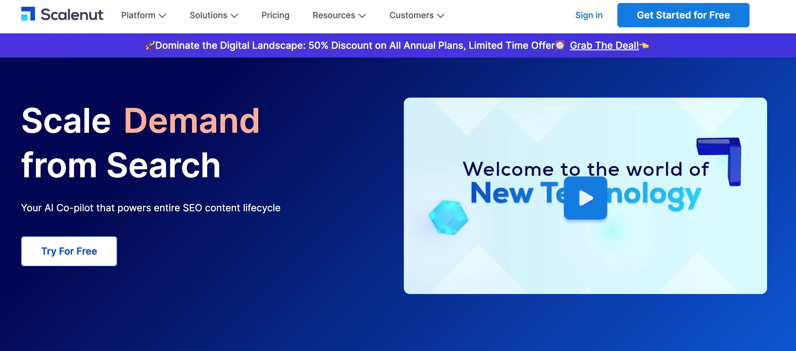 Screenshot der Homepage von Scalenut Screenshot der Homepage von Scalenut