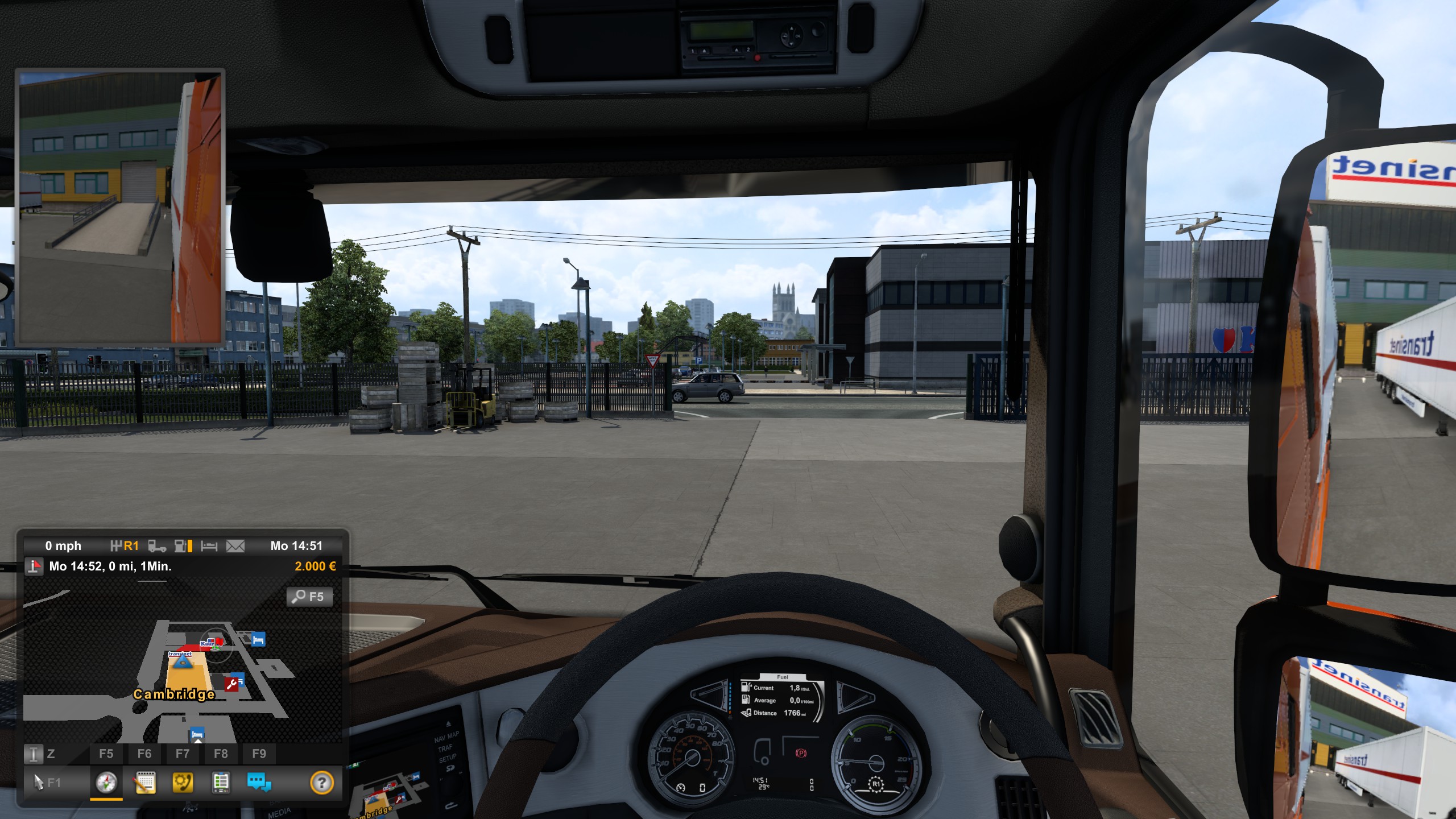 Euro Truck Simulator 2: Server: Screenshot aus der Fahrerkabine
