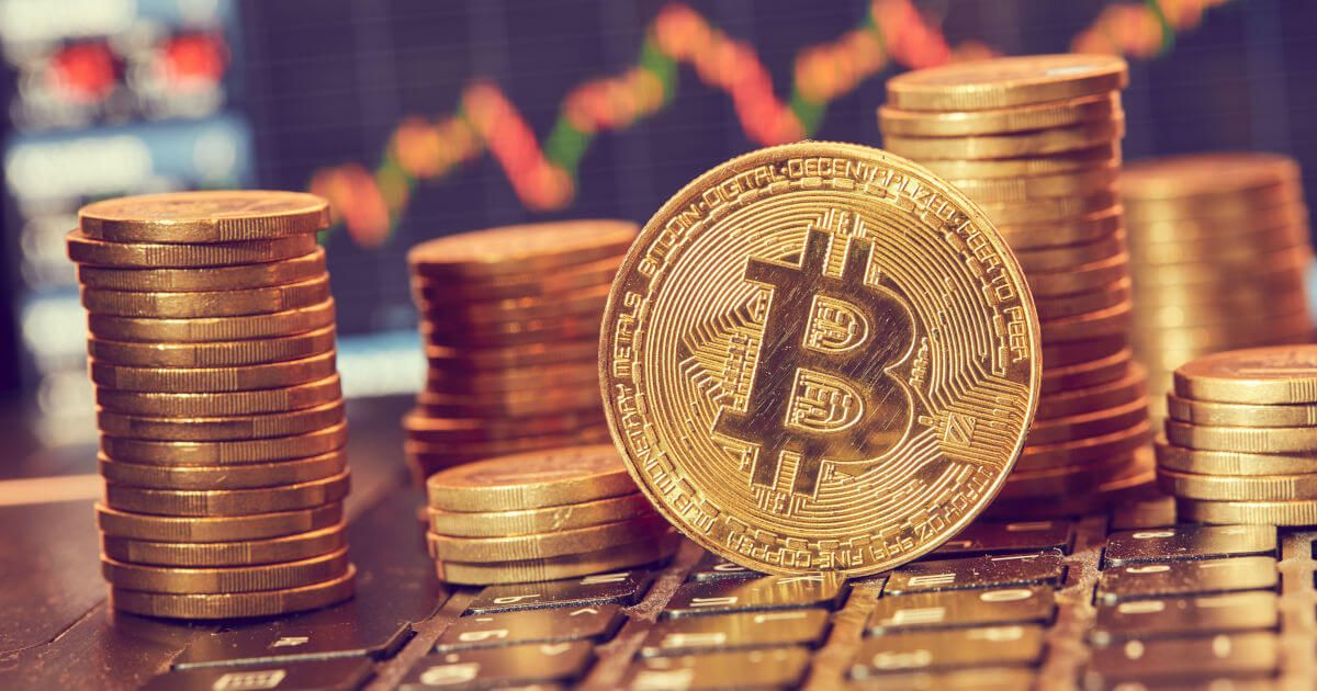 Bitcoin is a decentralized cryptocurrency originally described in a 2008 whitepaper by a person, or group of people, using the alias satoshi nakamoto.it was launched soon after, in january 2009. Bitcoin - Bitcoin Alle Fakten Zum Digitalen Zahlungsnetzwerk Ionos