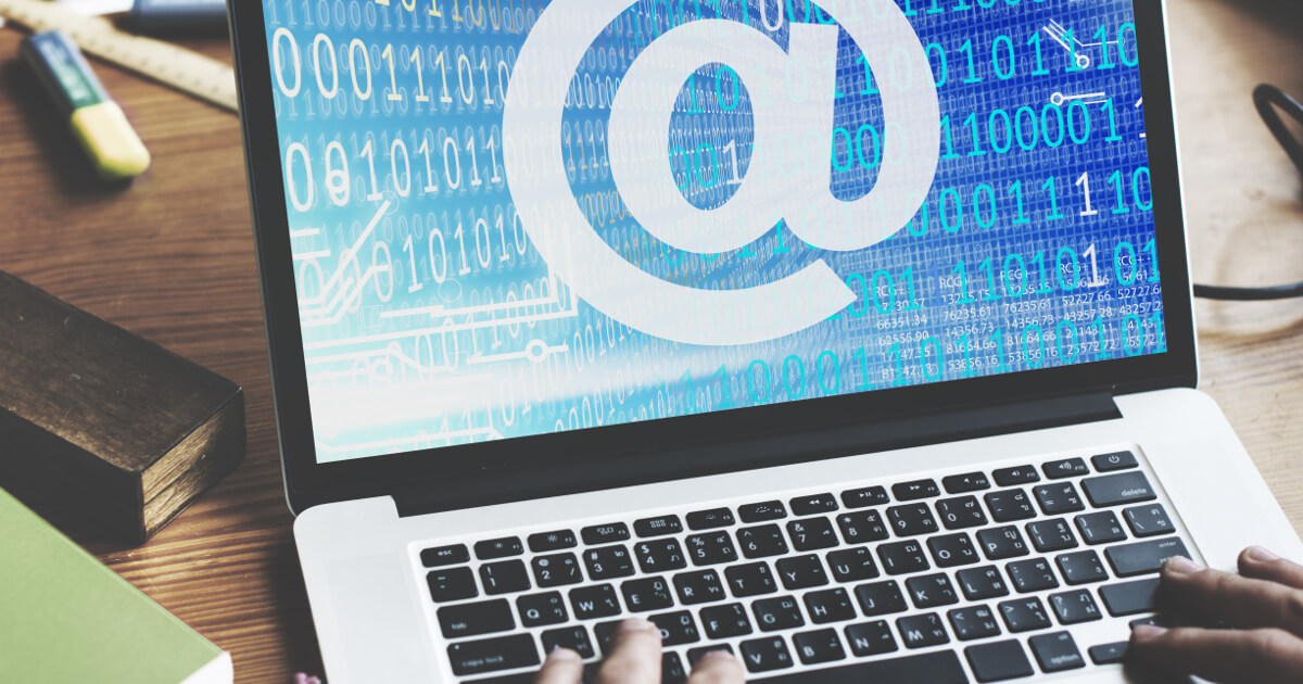 Was ist eine E-Mail Domain und wie wird diese eingerichtet?
