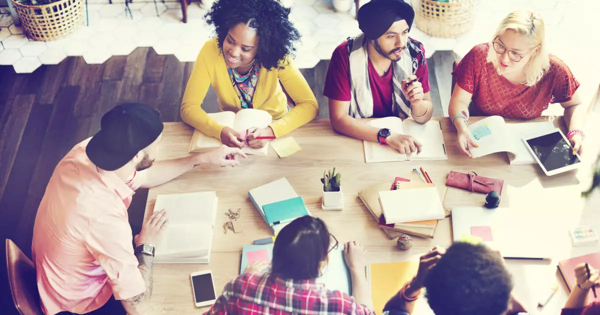 Bild: Verein gr&uuml;nden: Schritt f&uuml;r Schritt zum eingetragenen Verein (e. V.)