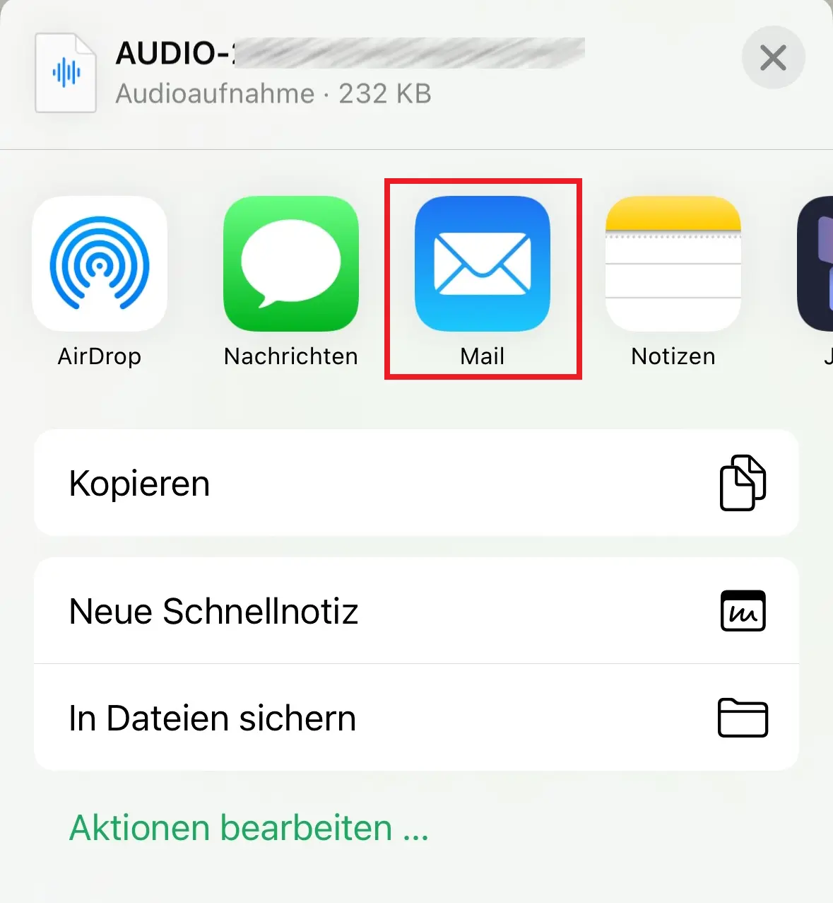 Bild: iPhone-Screenshot der möglichen Weiterleitungsoptionen in WhatsApp