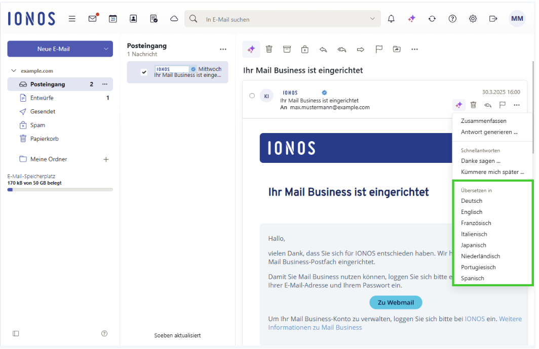 Screenshot: In der E-Mail-Symbolleiste wird unterhalb von der Schaltfläche AI eine Liste angezeigt. In dieser Liste sind die Aktionen Übersetzen nach Deutsch oder Übersetzen nach Englisch hervorgehoben.