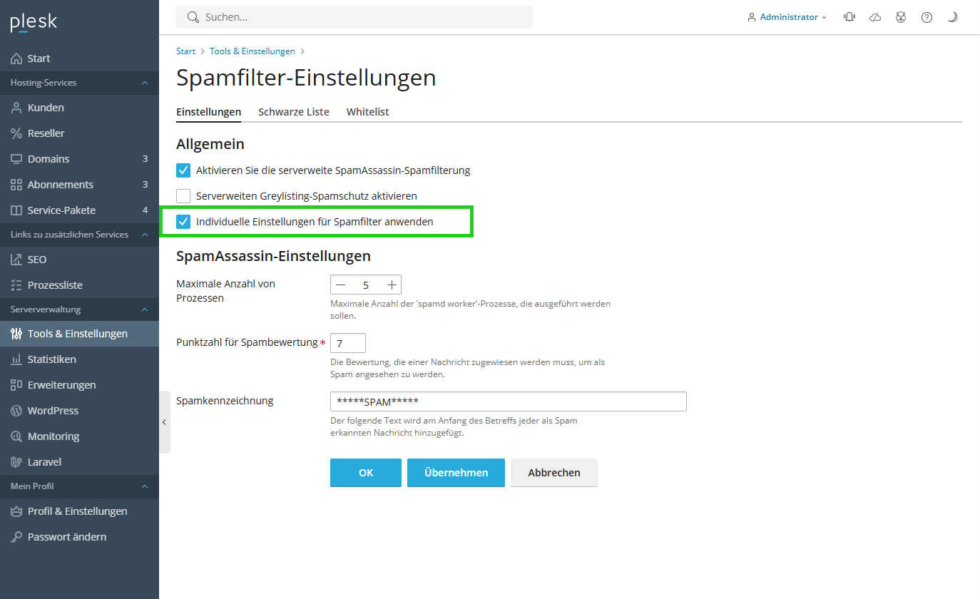 Screenshot: In Plesk wird der Bereich Start > Tools & Einstellungen > Spamfilter-Einstellungen angezeigt. In diesem Bereich ist die Option Individuelle Einstellungen für Spamfilter anwenden hervorgehoben.